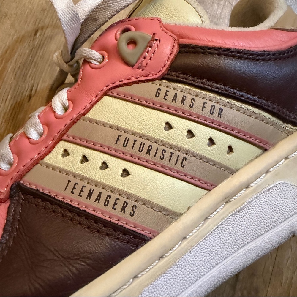 Adidas x Human Made Rivalry Low | Sand - Picture 8 of 11